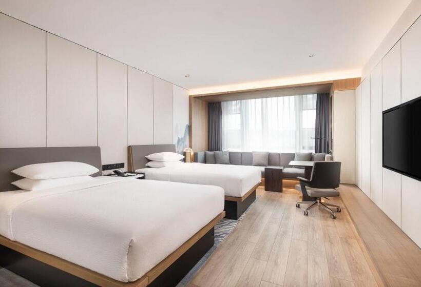 Otel Fairfield By Marriott Taizhou Bay