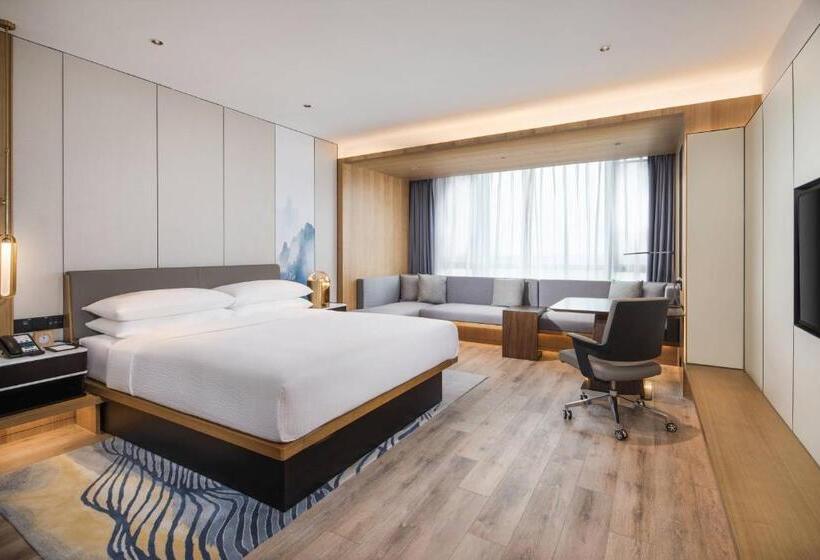 Otel Fairfield By Marriott Taizhou Bay