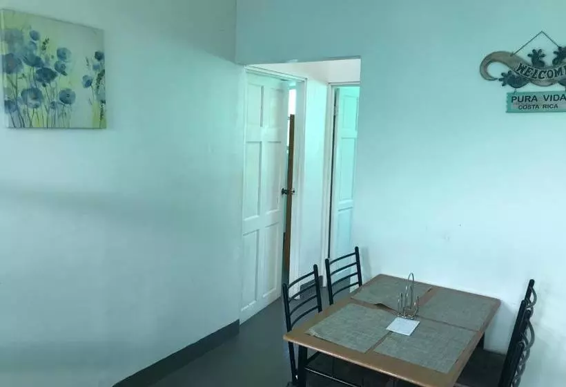 پانسیون Green House Two Bedrooms