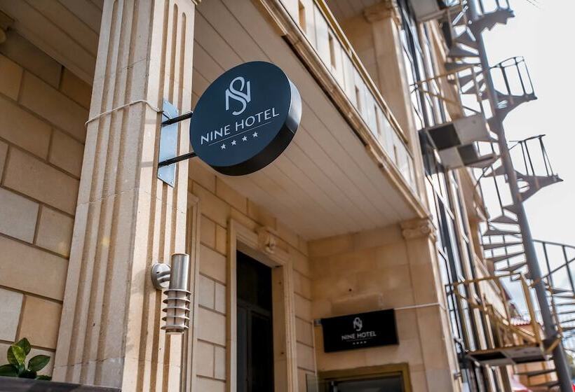 هتل Nine