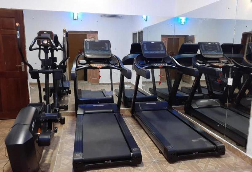 Presken Hotel @oniru