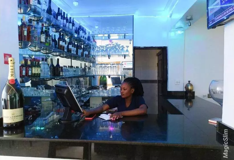 Presken Hotel @oniru