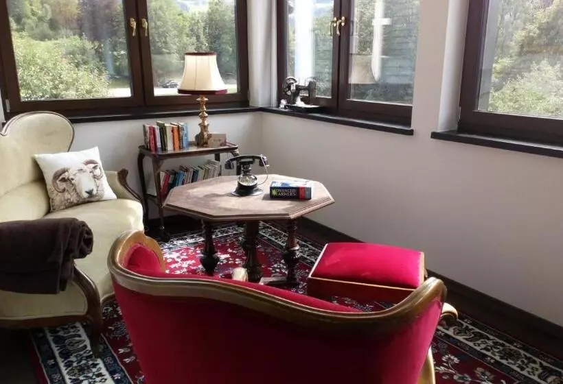 Majatalo Die Schlafende Goass   Pub Und Gästehaus