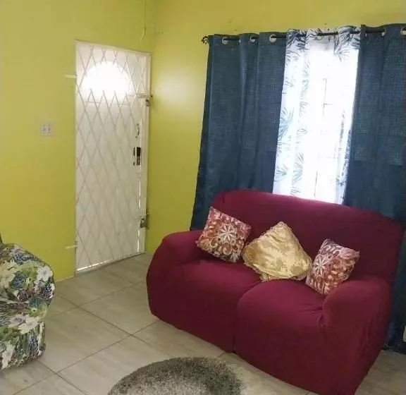 پانسیون Granann's Place