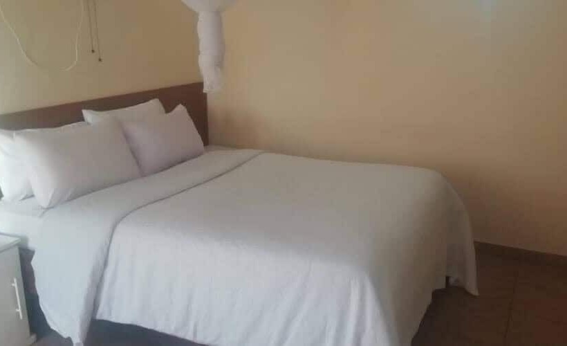 پانسیون Philadephia Guest House