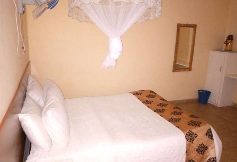 پانسیون Philadephia Guest House