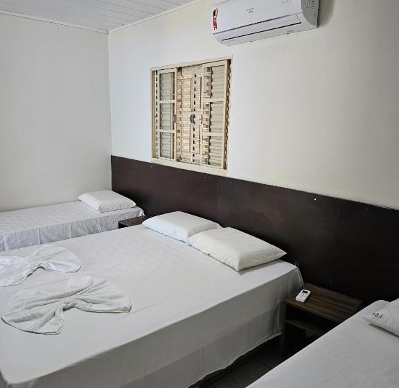 ペンション Pousada Bom Jardim