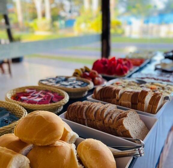 ペンション Pousada Bom Jardim