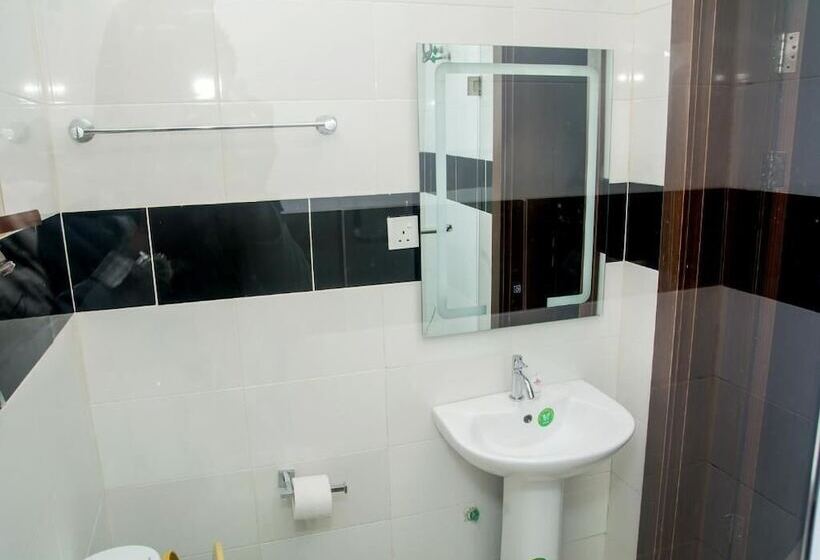 Presken Hotel @oniru