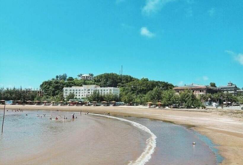 Zen Riverside Hotel & Residences