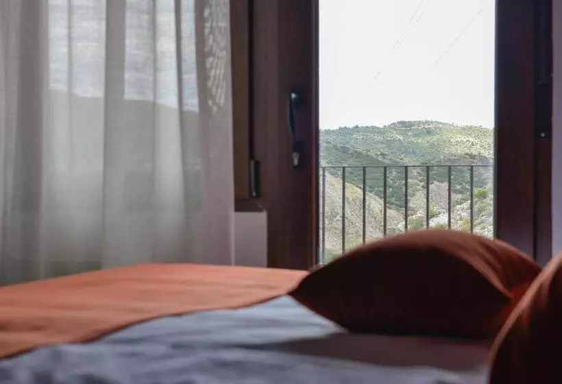 Aamiaismajoitus (B&B) La Casita De El Cuervo