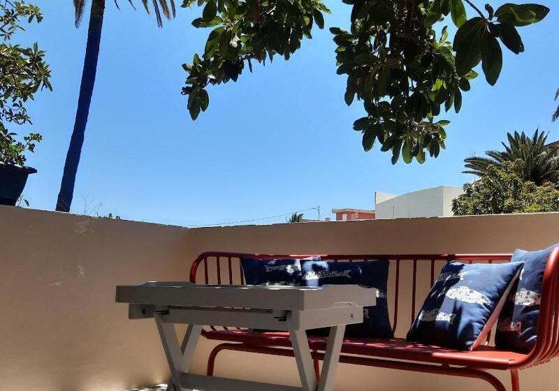 تختخواب و صبحانه Villa Nestor