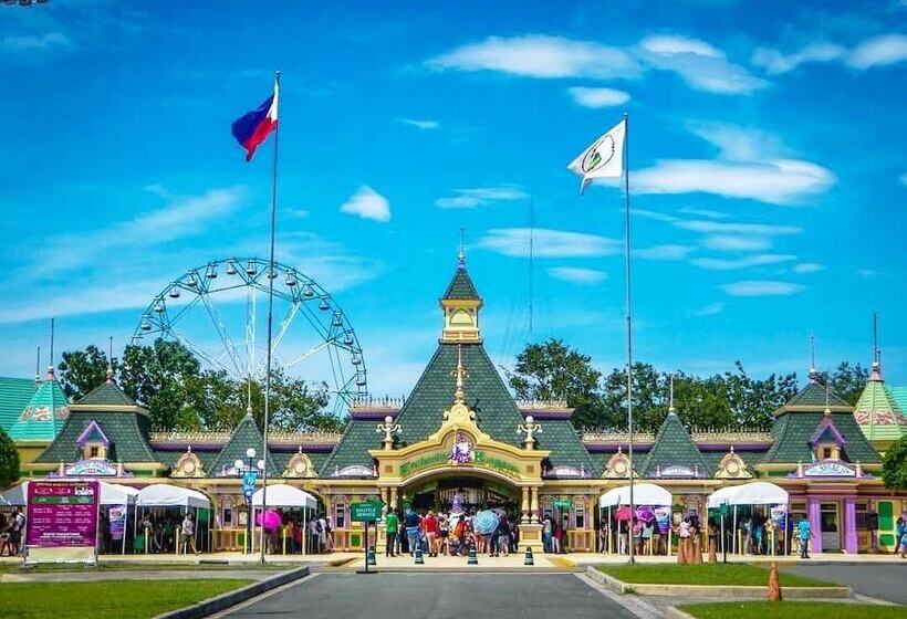 酒店 The Park Silang