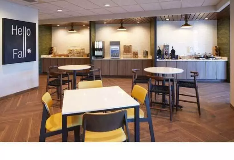 Hotelli Fairfield Inn & Suites By Marriott Riverside Moreno Valley
