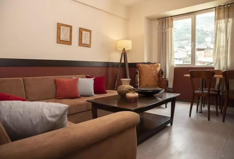 هتل Luwi̇ Antakya Bouti̇que