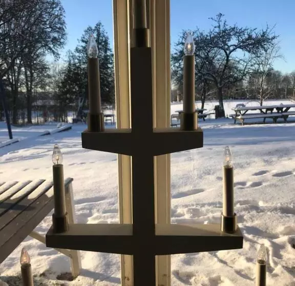 Hunnebergs Gård Hostel & Camping