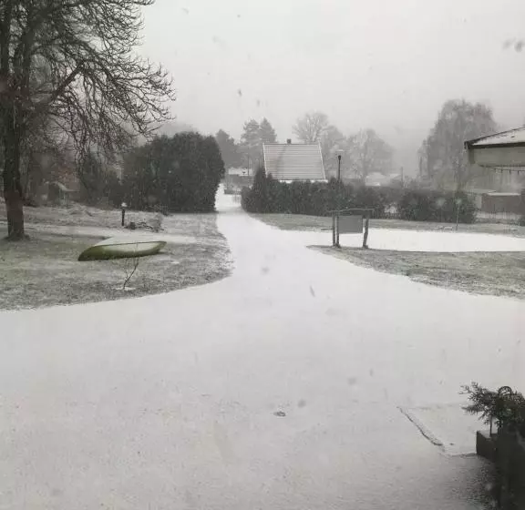 Hunnebergs Gård Hostel & Camping