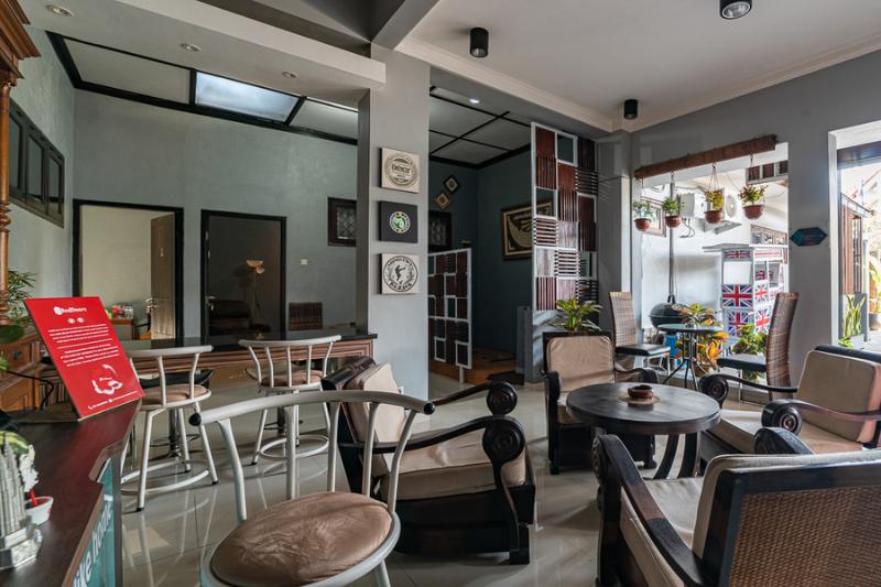 بنسيون Reddoorz Syariah Near Rri Malang