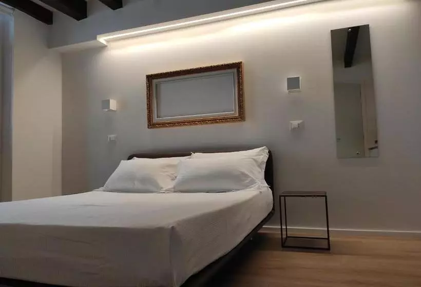 ペンション Borgo Di Ponte Holiday Apartments & Rooms
