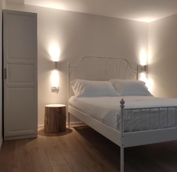 بنسيون Borgo Di Ponte Holiday Apartments & Rooms