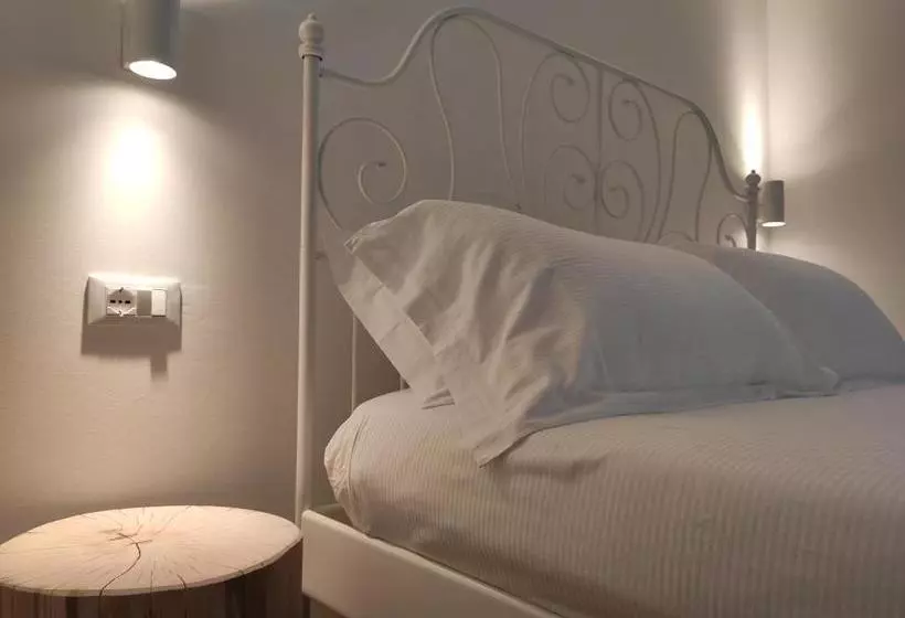 ペンション Borgo Di Ponte Holiday Apartments & Rooms