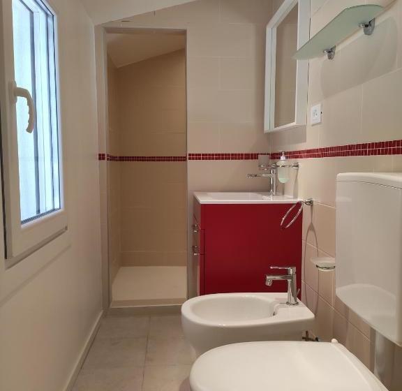 بنسيون Borgo Di Ponte Holiday Apartments & Rooms