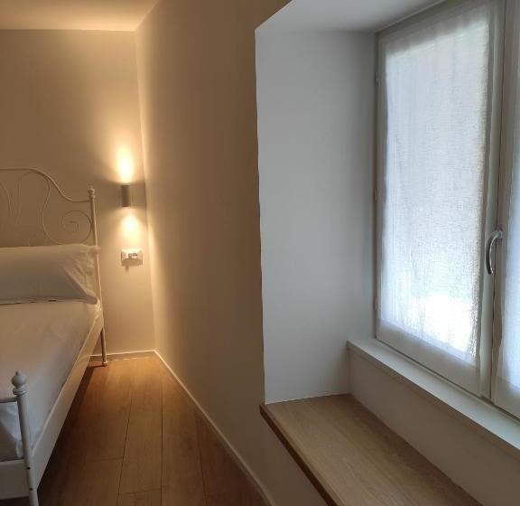 بنسيون Borgo Di Ponte Holiday Apartments & Rooms