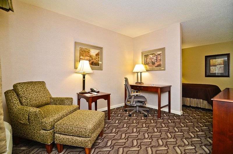 酒店 Best Western Suites