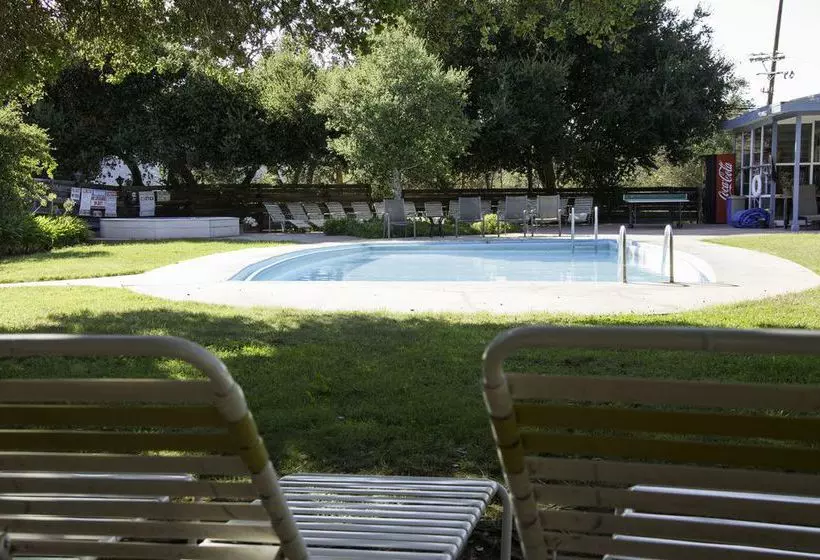 호텔 Blue Sky Lodge