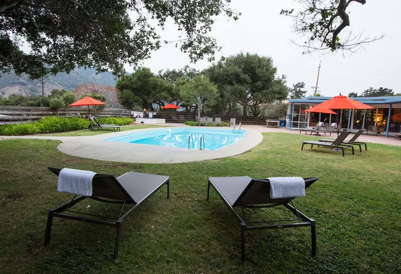 호텔 Blue Sky Lodge