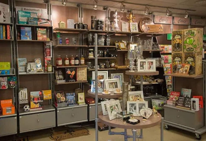 فندق Brent House