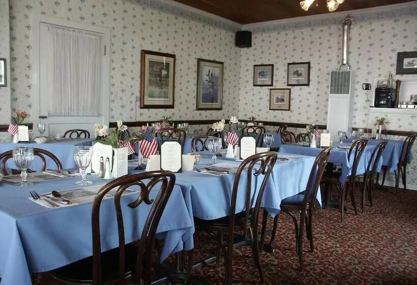 酒店 Bridgeport Inn