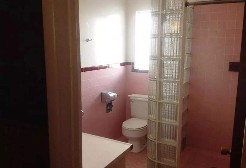 酒店 Bridgeport Inn