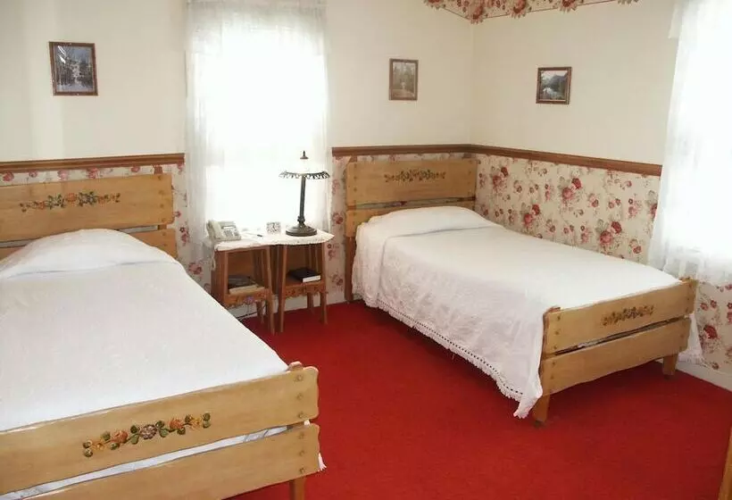 酒店 Bridgeport Inn