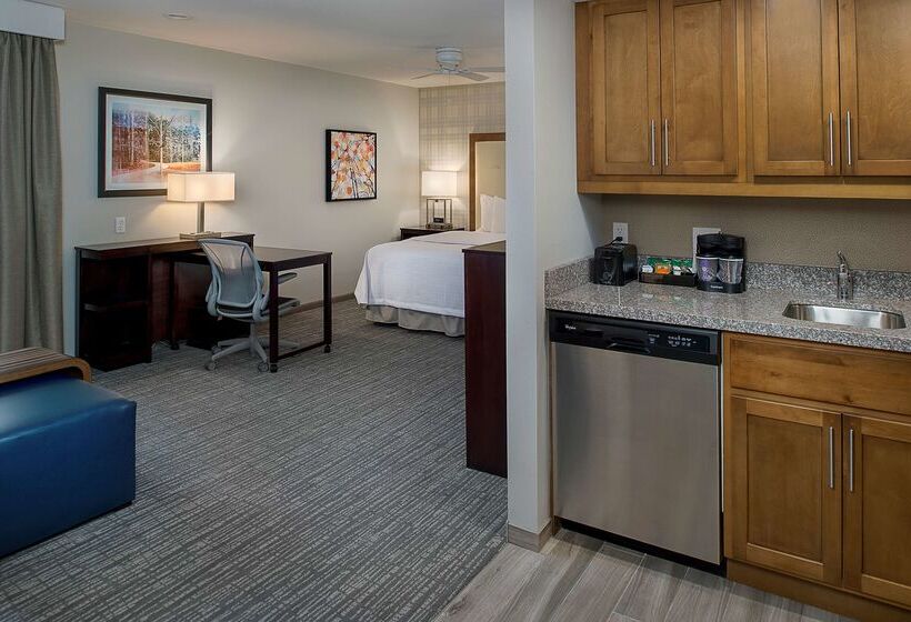 فندق Homewood Suites By Hilton St. Louis Westport