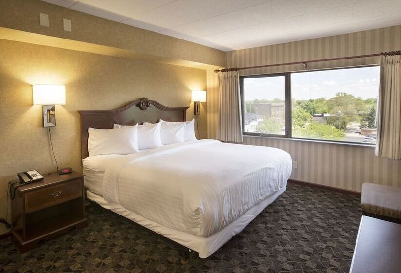 فندق The Boulevard Inn & Bistro