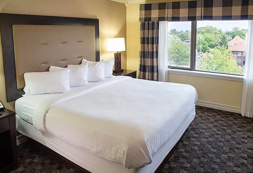 فندق The Boulevard Inn & Bistro