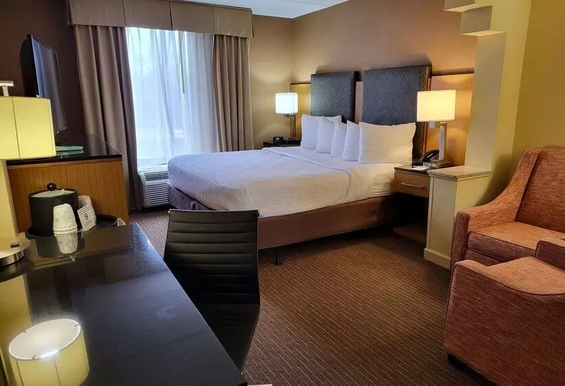 호텔 Wingate By Wyndham Greensboro Coliseum