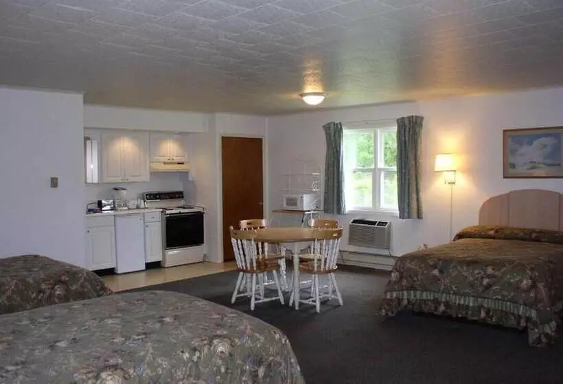 モーテル Birchwood Inn