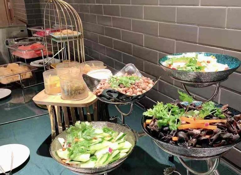 בית מלון כפרי Golden Eagle