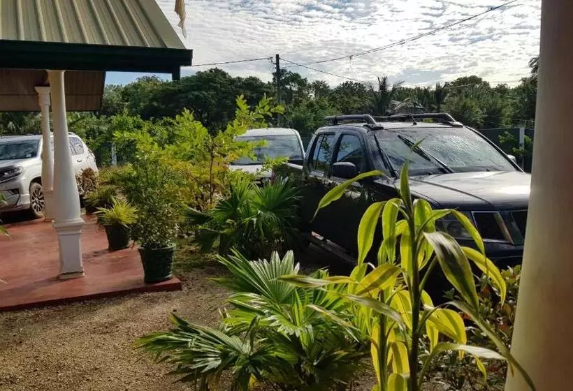 پانسیون Ceylon Safari Cottage