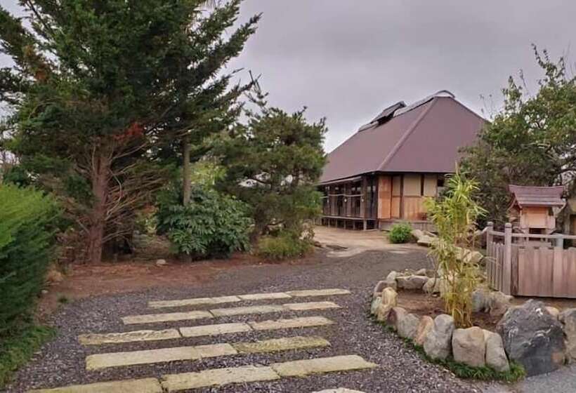 Пансион Gamp House 江戸農家古民家ゲストハウス Old Folk Farm Guesthouse