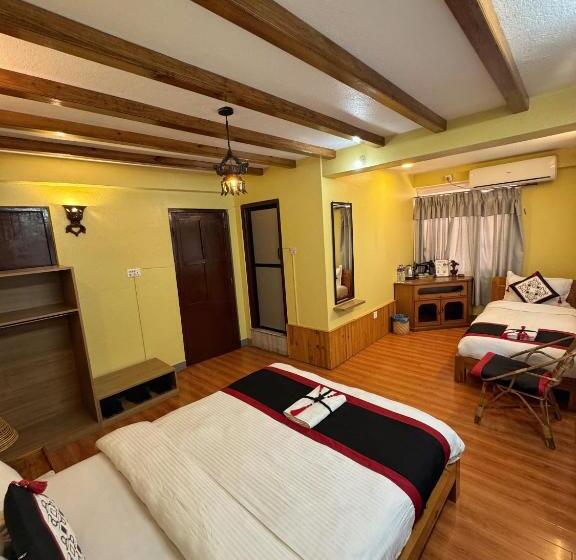 پانسیون Peace And Joy Guest House