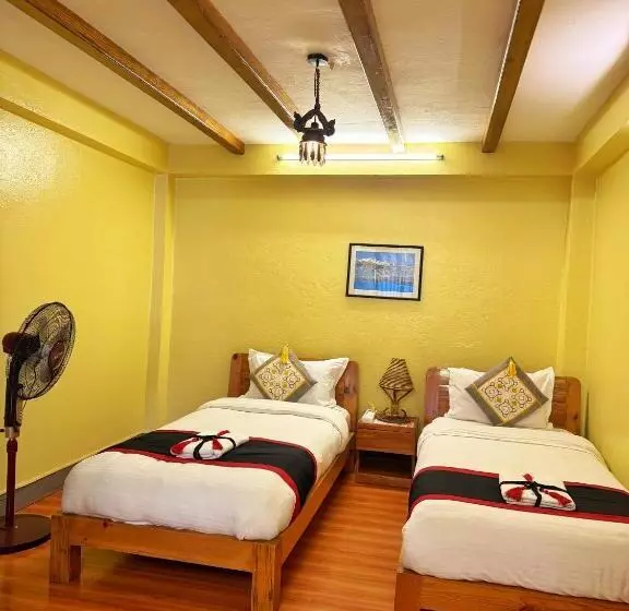 پانسیون Peace And Joy Guest House