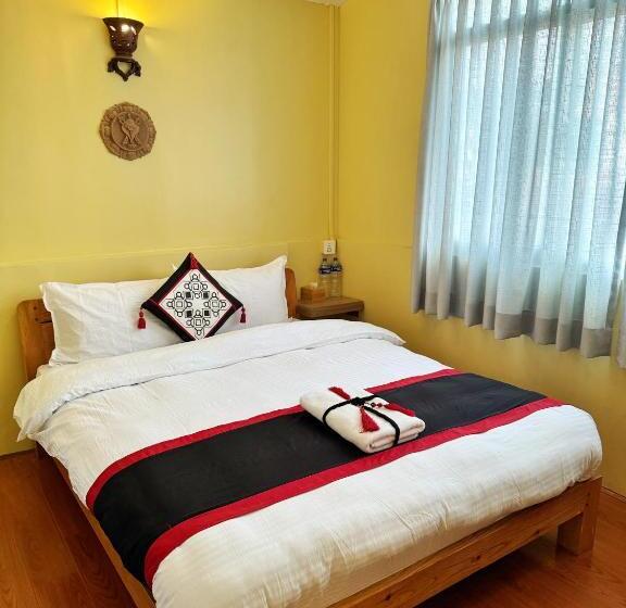 پانسیون Peace And Joy Guest House