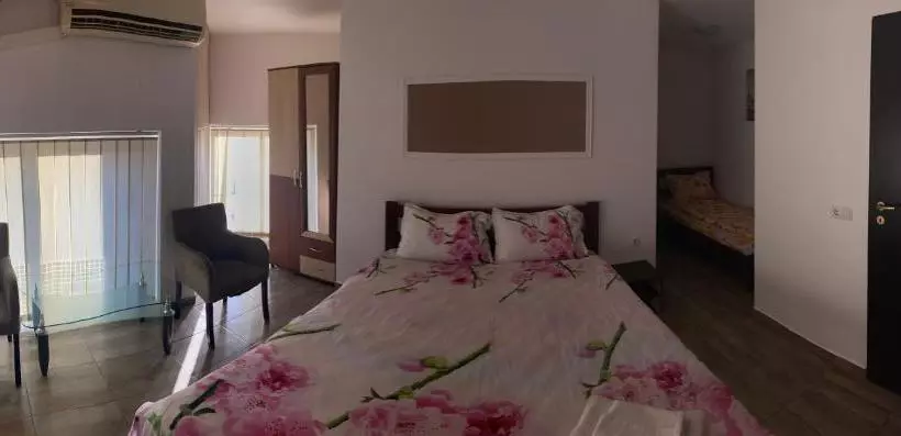 مُتل Casa ștefan Guest House