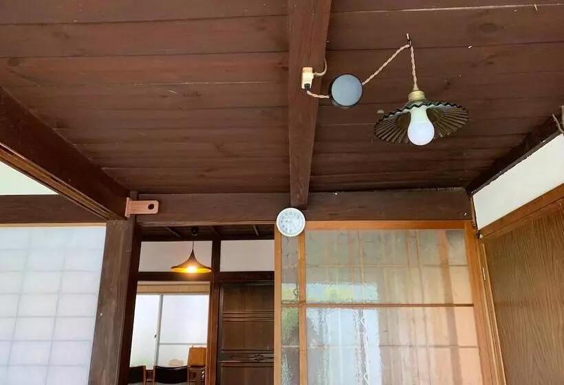 Majatalo Guest House Kumanoyasai