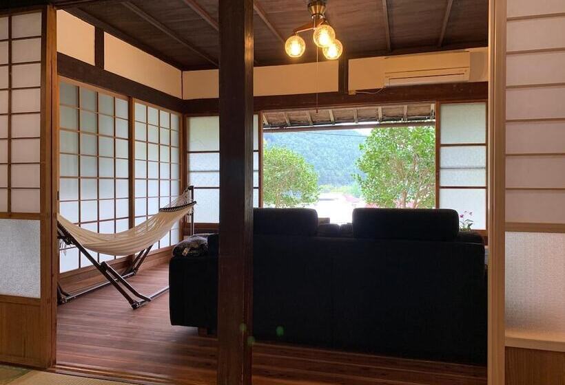 פנסיון Guest House Kumanoyasai