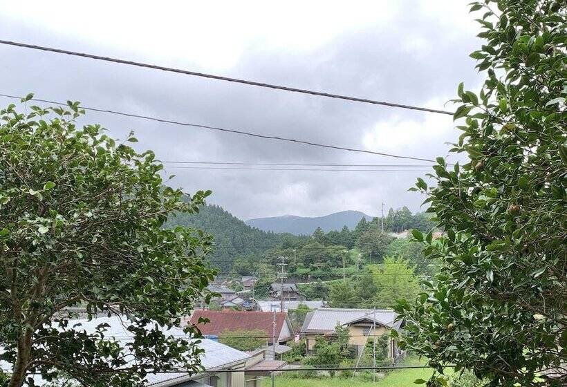 פנסיון Guest House Kumanoyasai