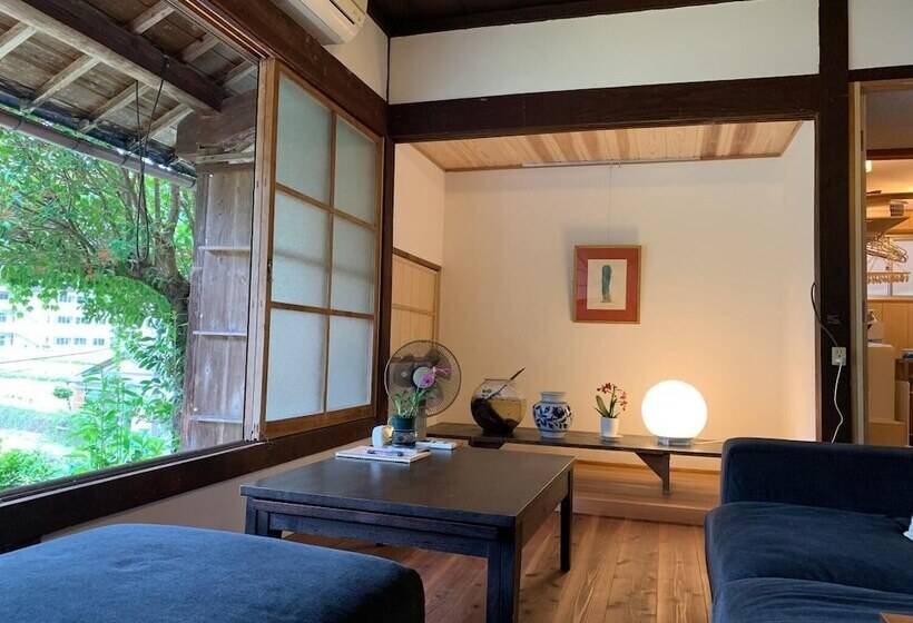 פנסיון Guest House Kumanoyasai
